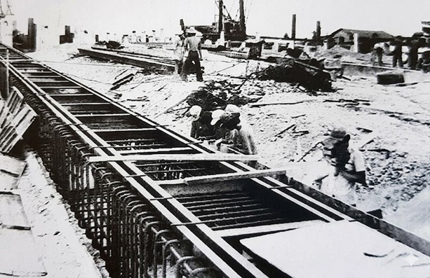 Binh đoàn 318 tham gia xây dựng bãi lắp ráp tại Cảng Vietsovpetro (năm 1981)