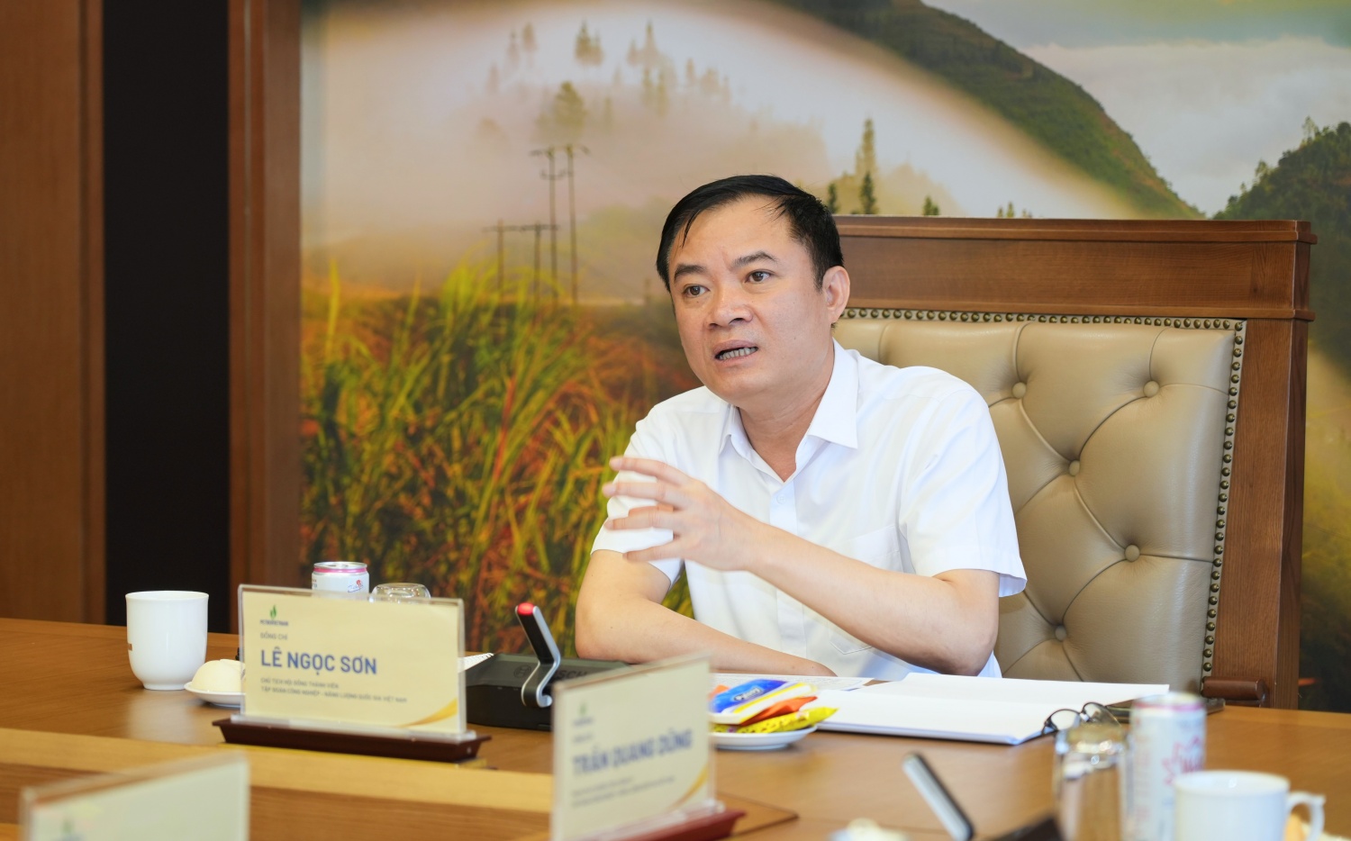 Chủ tịch HĐTV Petrovietnam Lê Ngọc Sơn: Việc nâng tầm quản trị theo chuẩn OECD không chỉ nhằm đáp ứng các yêu cầu mới về quản trị doanh nghiệp nhà nước mà còn là một nhiệm vụ chiến lược, góp phần nâng cao năng lực cạnh tranh
