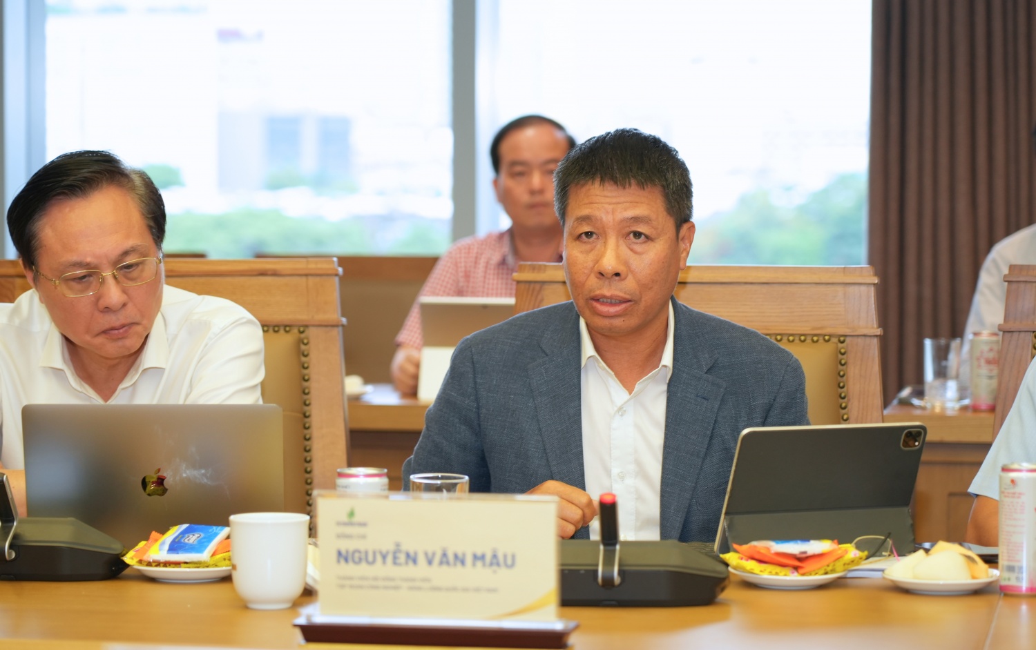 Thành viên HĐTV Petrovietnam Nguyễn Văn Mậu phát biểu tại buổi làm việc.
