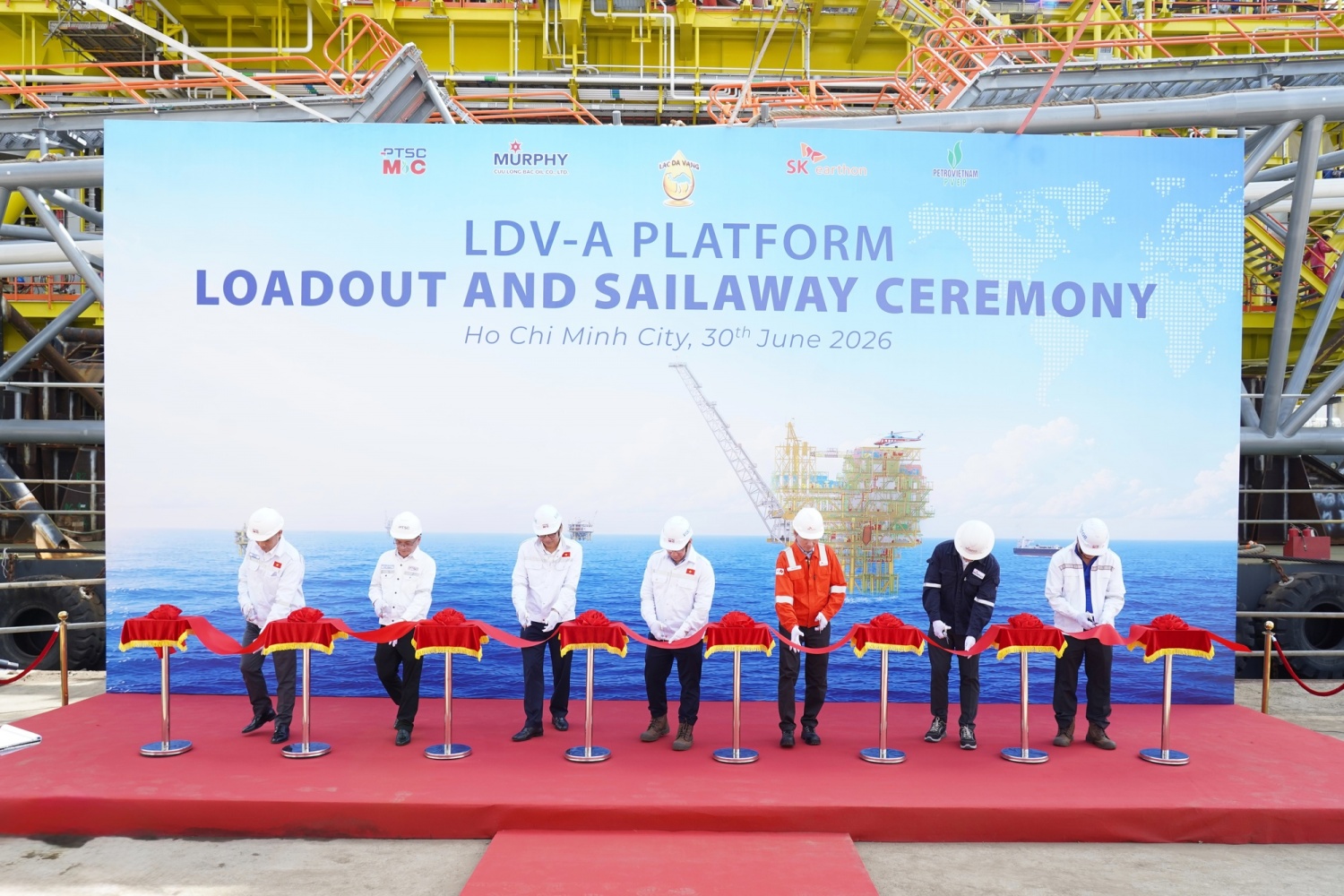 PTSC M&C tổ chức Lễ Load-out và Sail-away Dự án LDV-A.