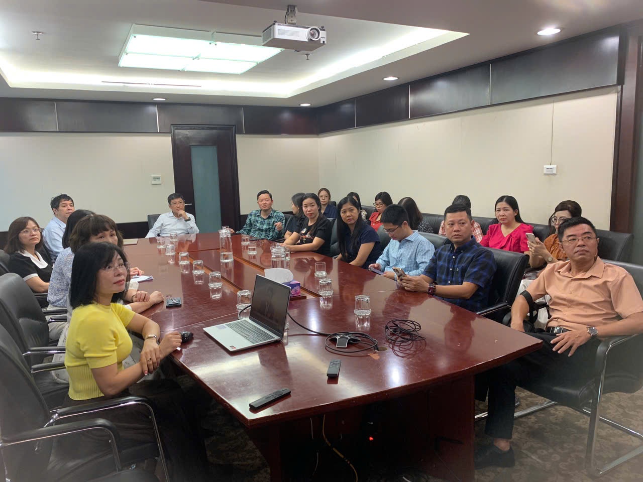 Điểm cầu Đảng ủy Nghiên cứu Khoa học