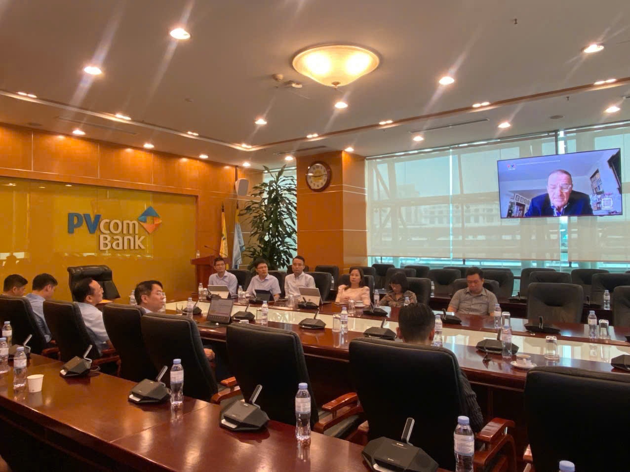 Điểm cầu PVcomBank
