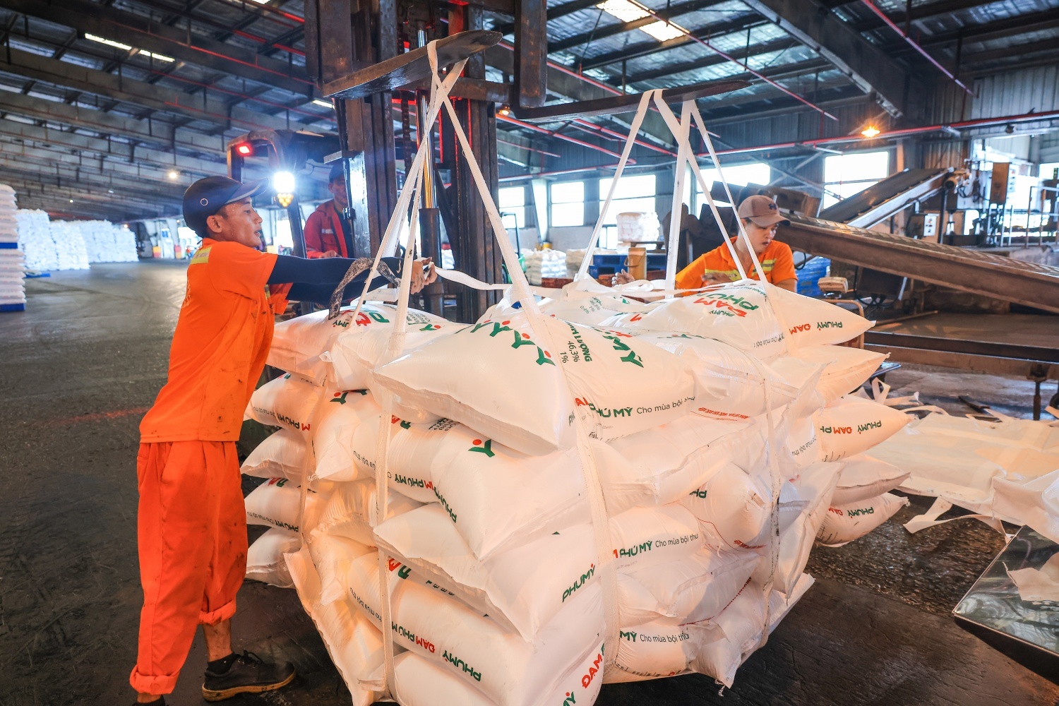 Petrovietnam đảm bảo nguồn cung phân bón ổn định, chất lượng cho thị trường