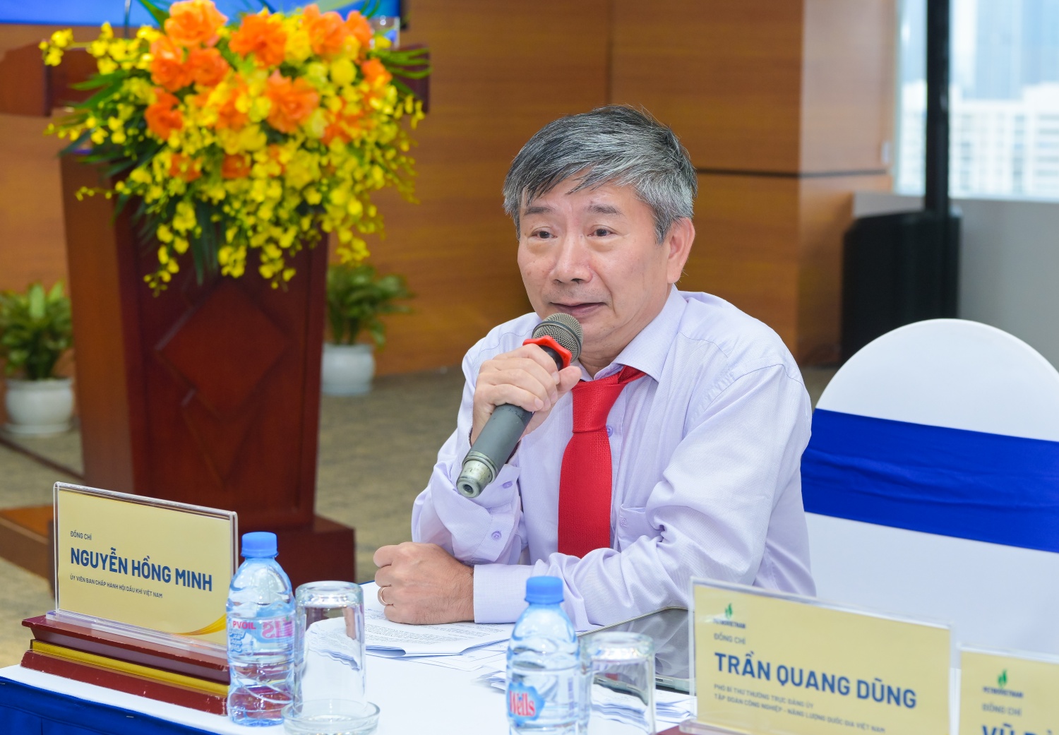 Điều phối phiên thảo luận: TS Nguyễn Hồng Minh - Chủ tịch Hội đồng Cố vấn Tạp chí Năng lượng Mới - PetroTimes.