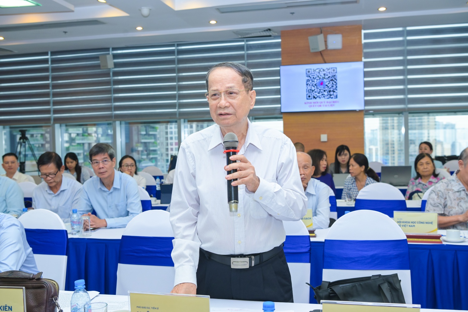 PGS. TS Ngô Trí Long, Chuyên gia kinh tế.