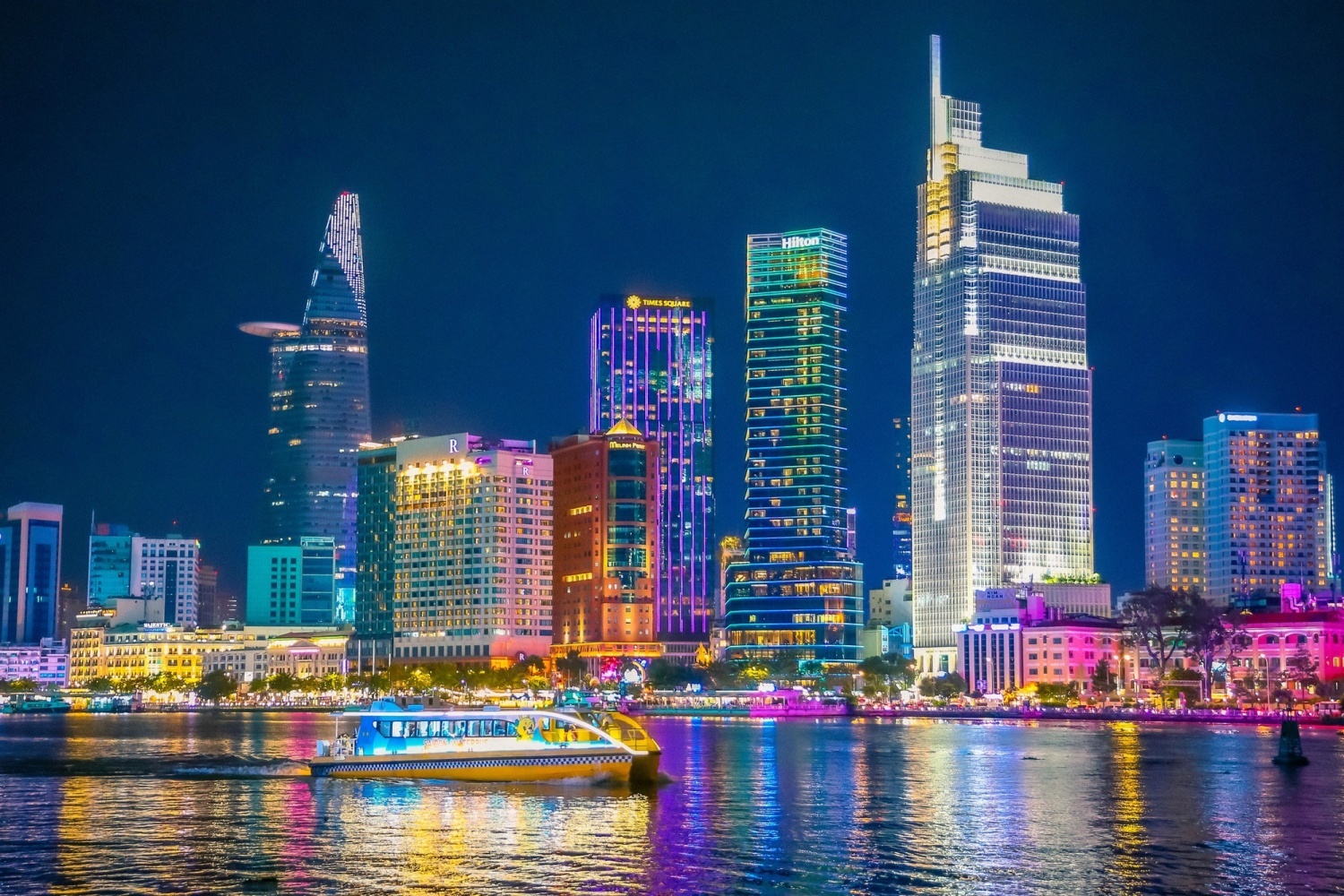 Thành phố Hồ Chí Minh khẳng định vai trò đầu tàu kinh tế đất nước