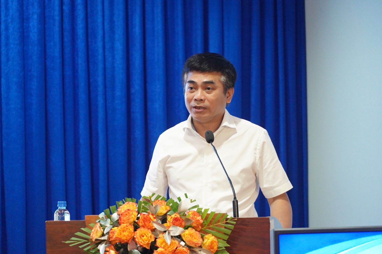 Ông Nguyễn Xuân Hưng nhấn mạnh, bảo đảm vận hành an toàn, ổn định, liên tục là nhiệm vụ xuyên suốt, là quan trọng nhất.