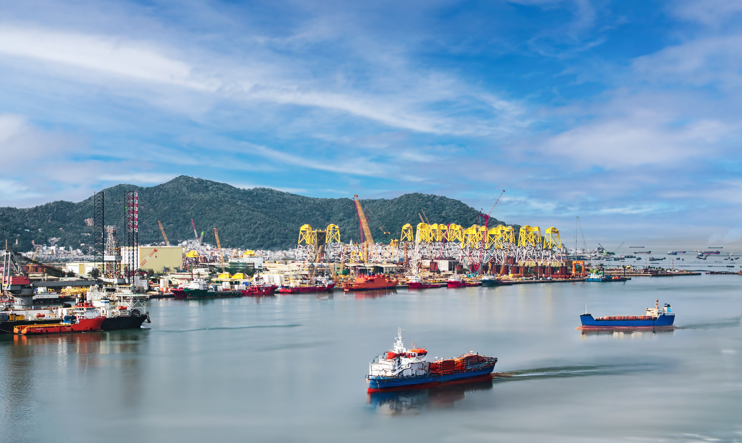 Những năng lực tích lũy qua nhiều thập niên phát triển ngành dầu khí ngoài khơi là nền tảng quan trọng để Petrovietnam cùng các đối tác quốc tế phát triển ngành công nghiệp điện gió ngoài khơi.