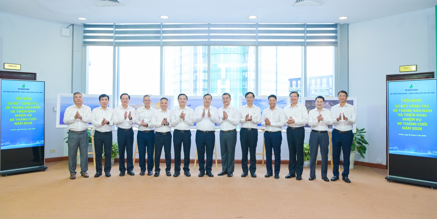 Các đại biểu tham dự Hội nghị