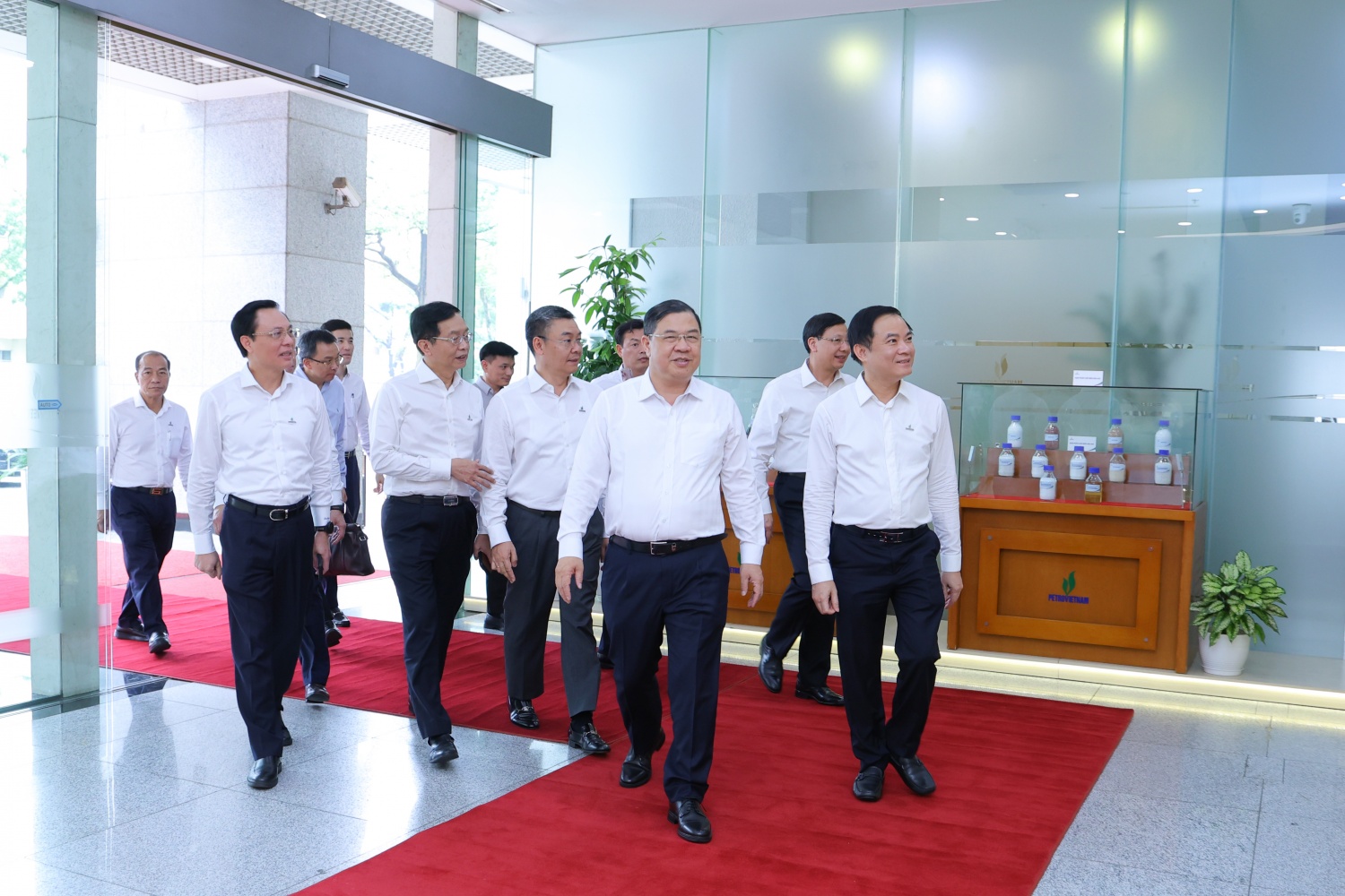 Ủy viên Bộ Chính trị, Phó Thủ tướng Thường trực Chính phủ Phạm Gia Túc tham dự Hội nghị sơ kết công tác 6 tháng đầu năm, triển khai nhiệm vụ 6 tháng cuối năm 2026 của Petrovietnam