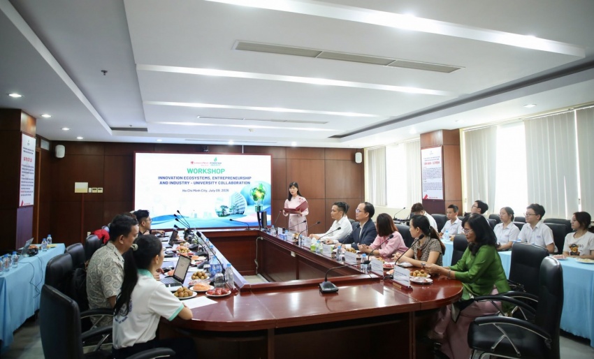 Quanh cảnh chung tại hội thảo.