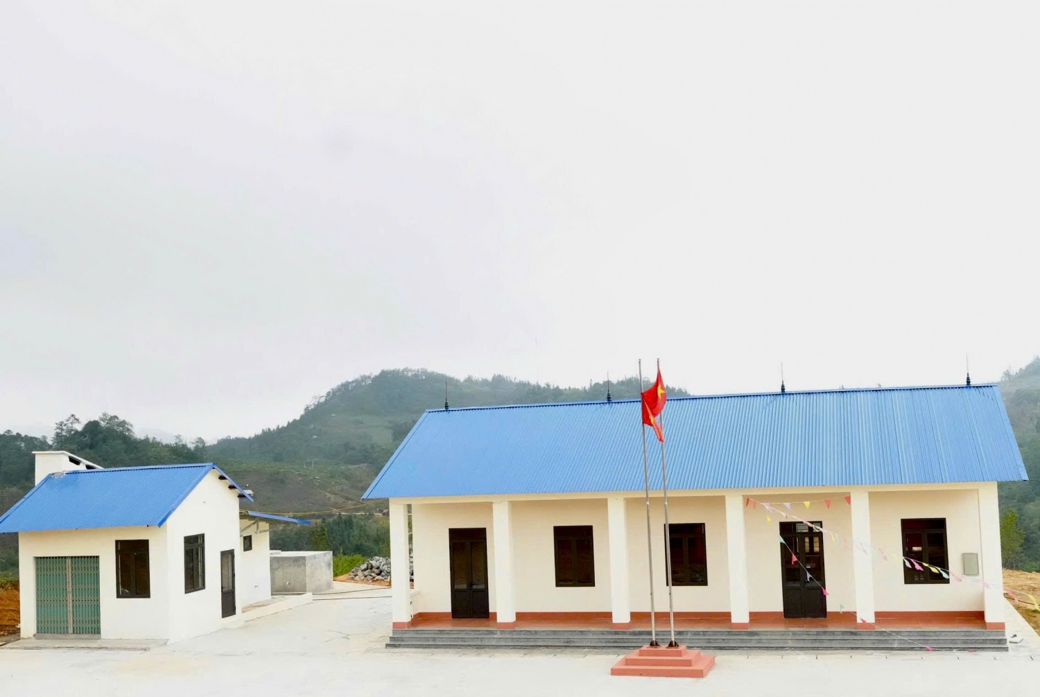 Nhà văn hóa thôn Seng Sui chính thức được khánh thành và đưa vào phục vụ người dân.