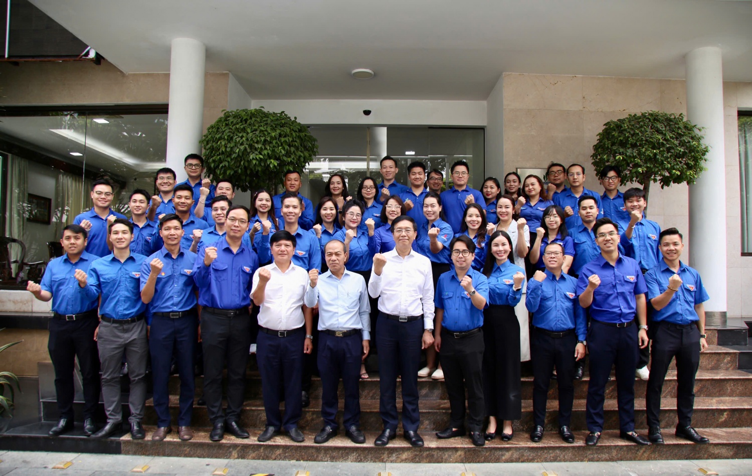 Các đại biểu tham dự hội nghị.