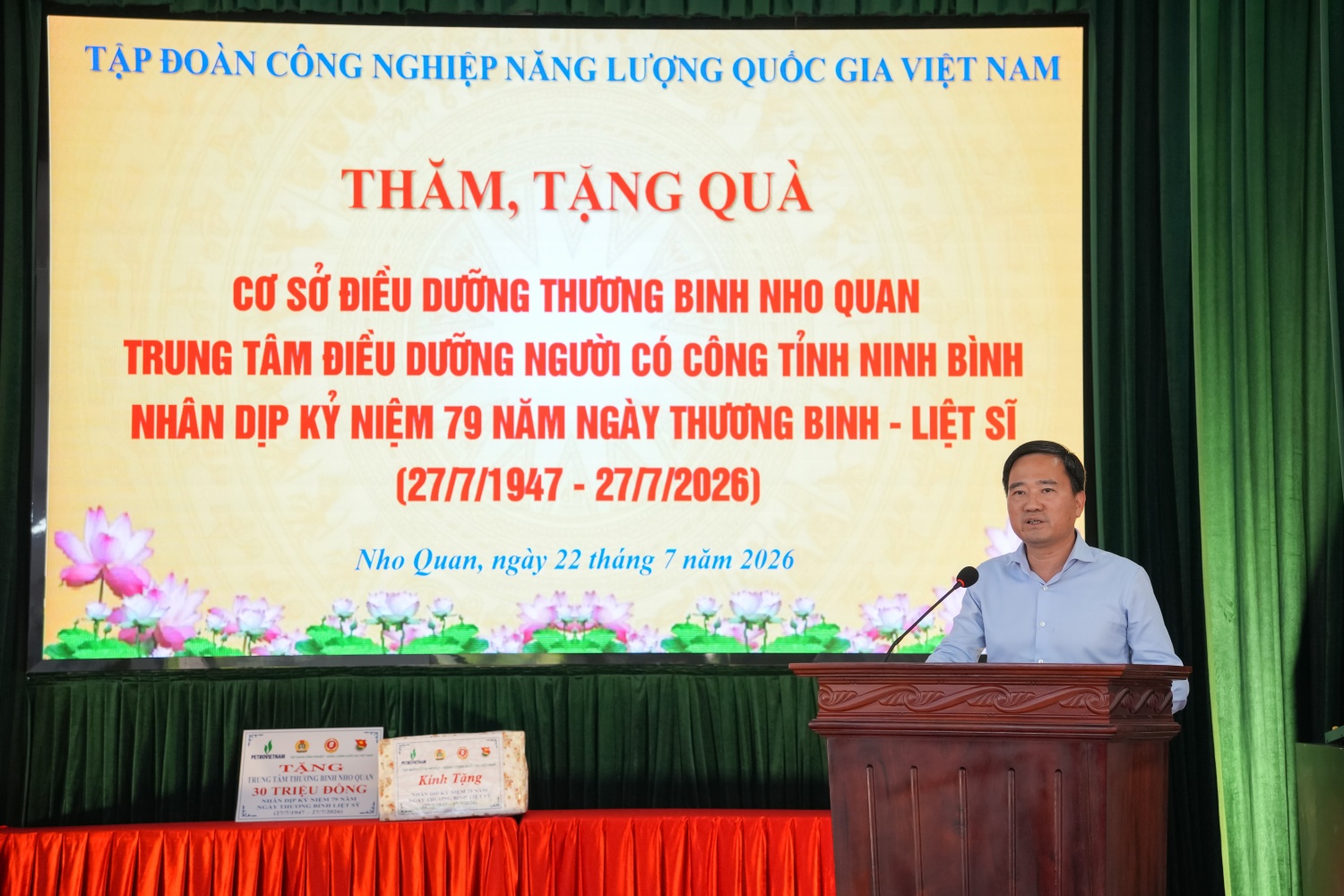 Ông Vũ Anh Tuấn - Phó Chủ tịch Công đoàn Petrovietnam khẳng định, hoạt động thăm hỏi thương binh nhân dịp Ngày Thương binh - Liệt sĩ đã trở thành nét đẹp truyền thống của Petrovietnam