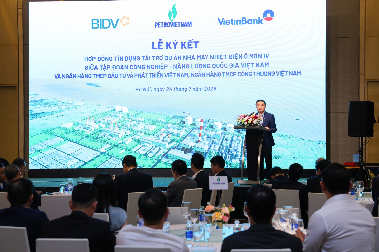 Chủ tịch HĐTV Petrovietnam Lê Ngọc Sơn khẳng định lễ ký kết thể hiện niềm tin của hệ thống tài chính quốc gia đặt vào năng lực quản trị, tiềm lực tài chính và hiệu quả đầu tư của Petrovietnam.