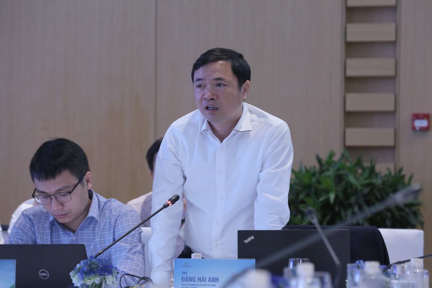 Ông Đặng Hải Anh - Phó Vụ trưởng Vụ Dầu khí và Than, Bộ Công Thương phát biểu tại hội nghị.