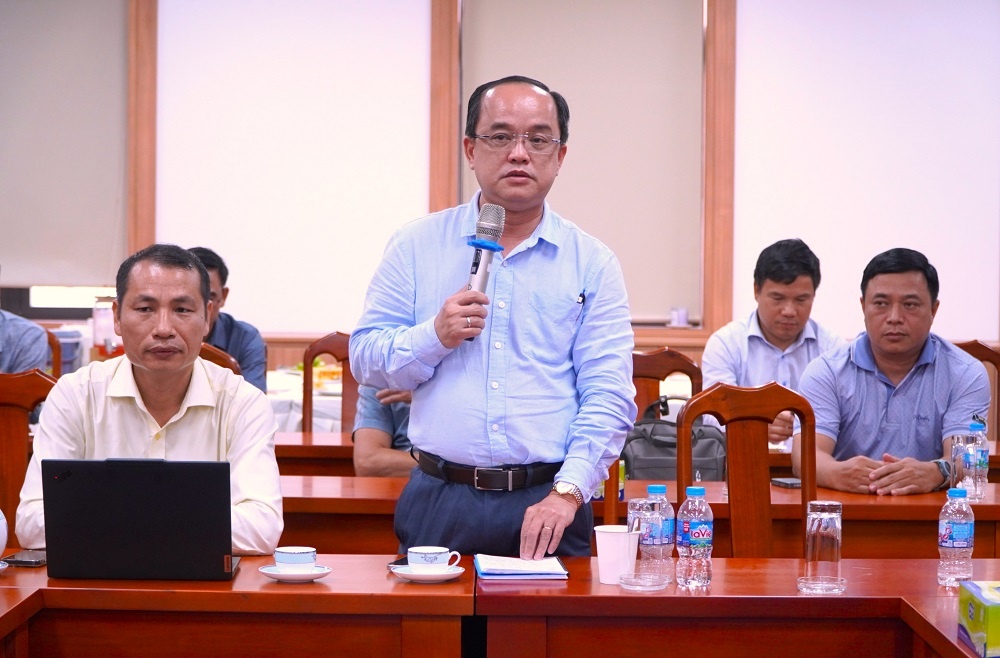 Phó Tổng giám đốc PV Drilling Đinh Quang Nhựt phát biểu chỉ đạo tại hội thảo.