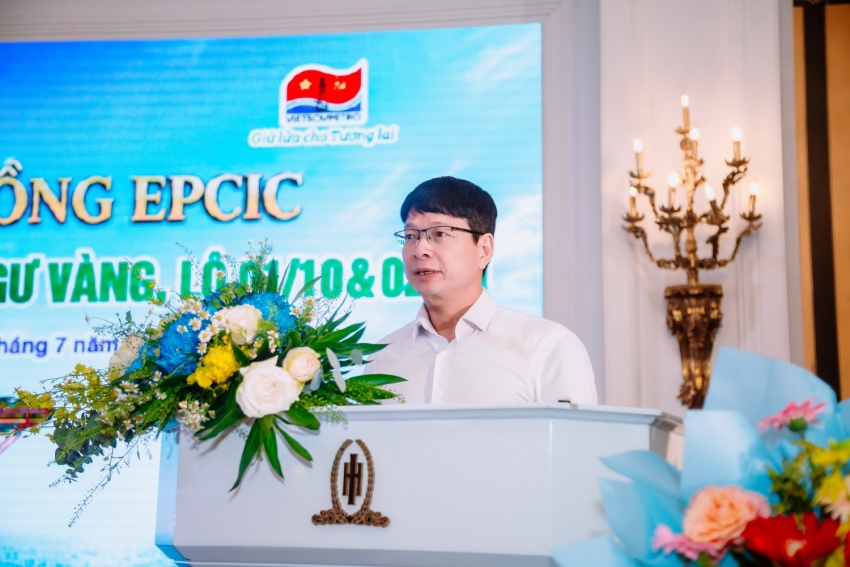 Đại diện Petrovietnam, ông Luyện Công Chiến, Phó Trưởng Ban Thăm dò - Khai thác Dầu khí bày tỏ tin tưởng sự hợp tác chặt chẽ giữa PVEP-HCM và Vietsovpetro tại dự án Kình Ngư Vàng