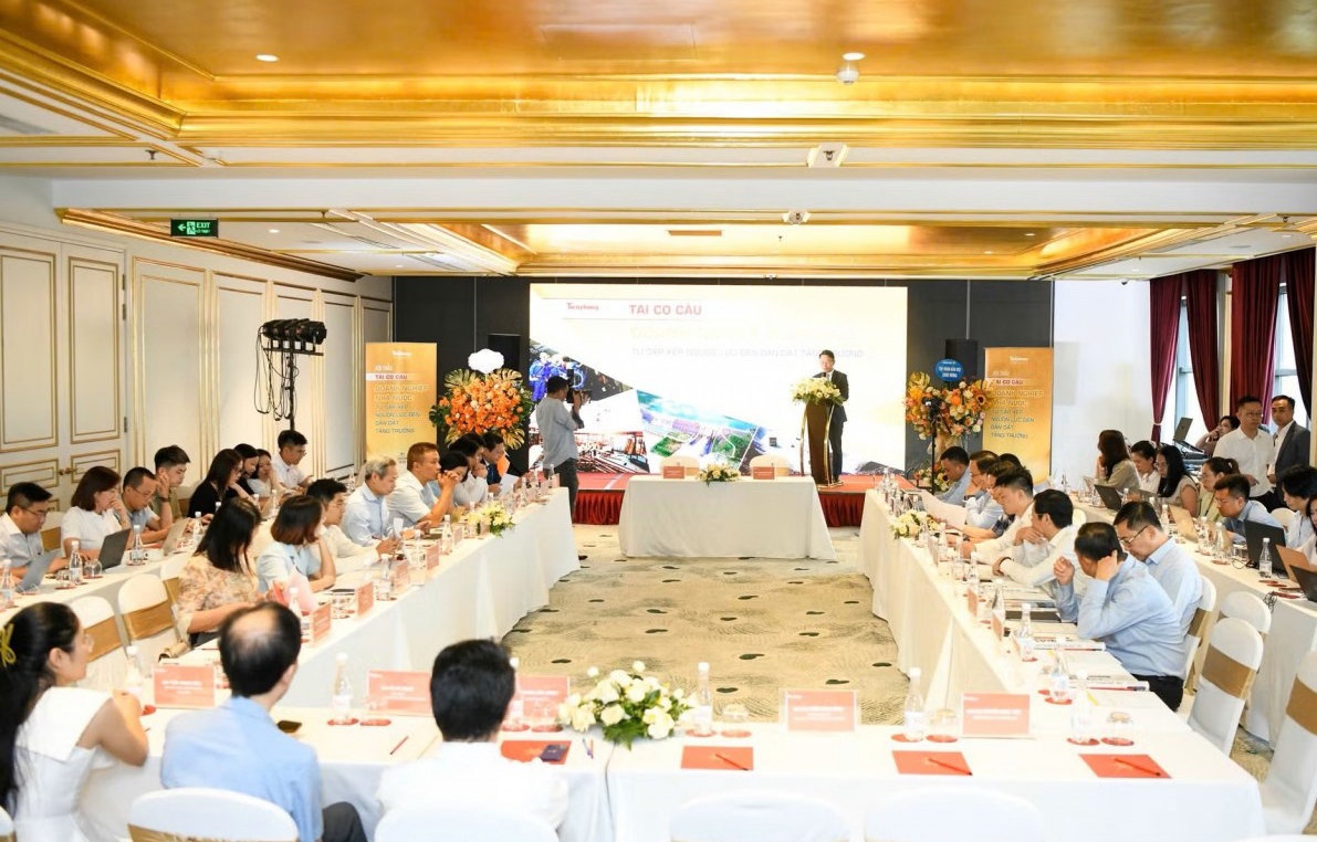 Hội thảo 