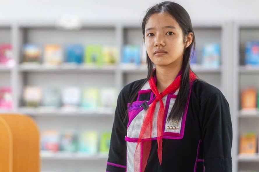 Em Lý Hồng Vân, học sinh lớp 9A2: