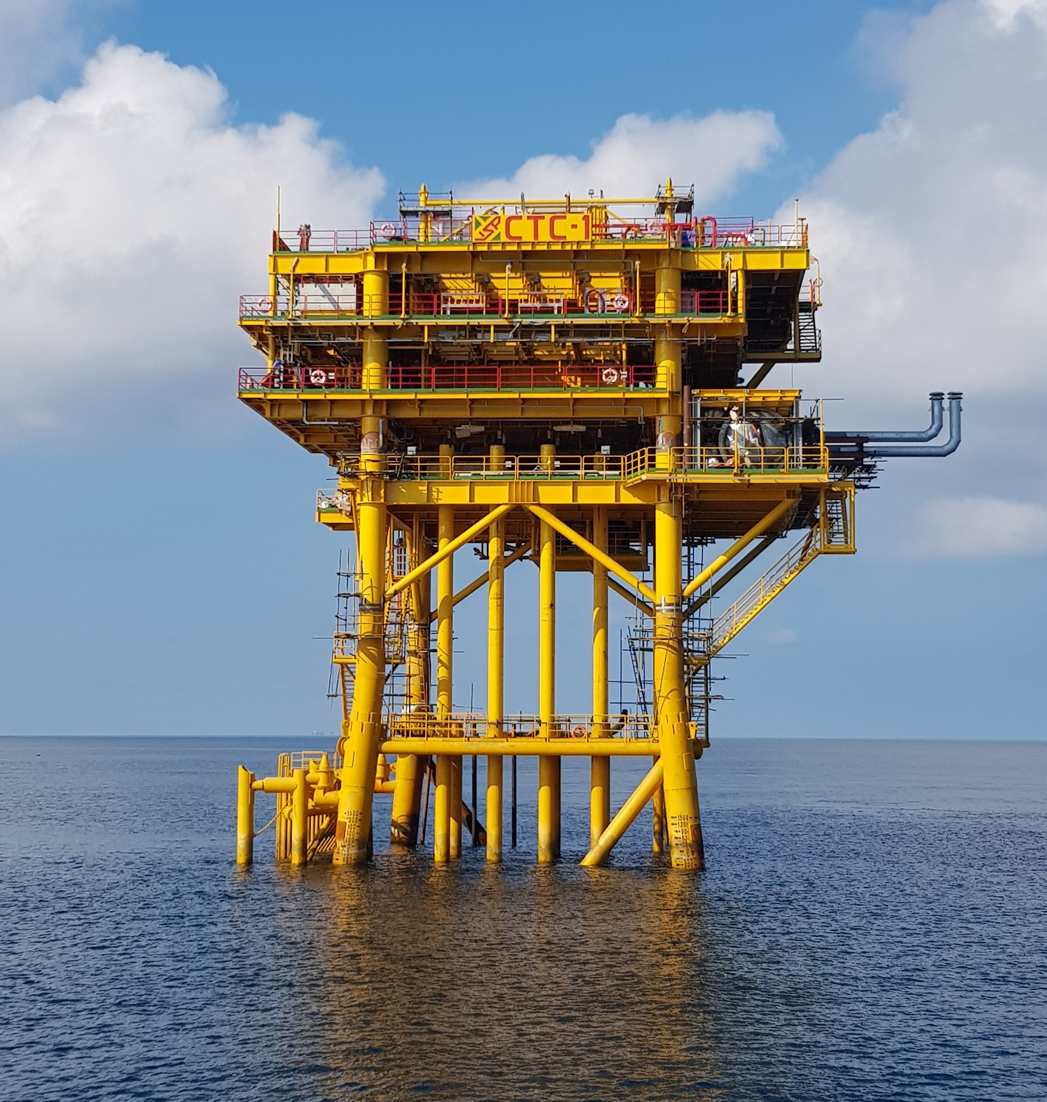 Vietsovpetro’s Ca Tam Oil Field started production from CTC1-WHP platform in Block 09-3/12