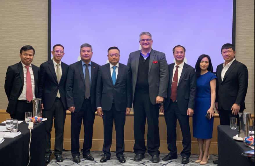 PVN delegation visits and works with Australian partners