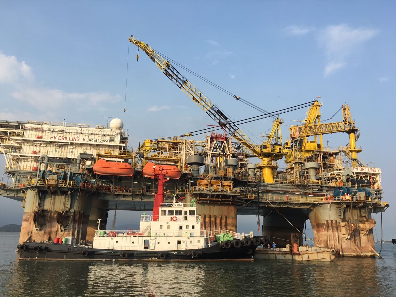 Petrovietnam achieves total revenue of over 560 trillion dong, making important contribution to GDP growth