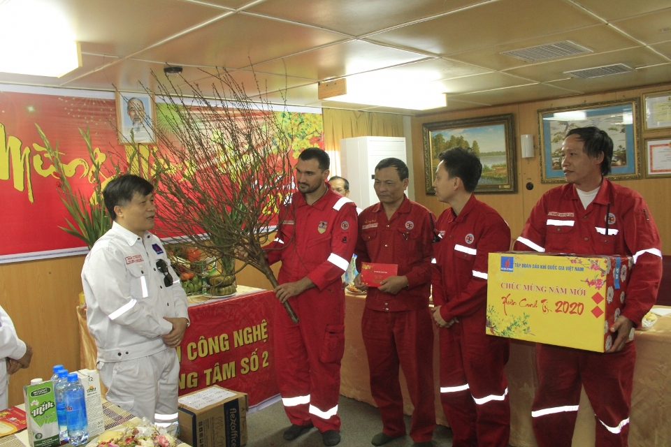Petrovietnam exceeds January target