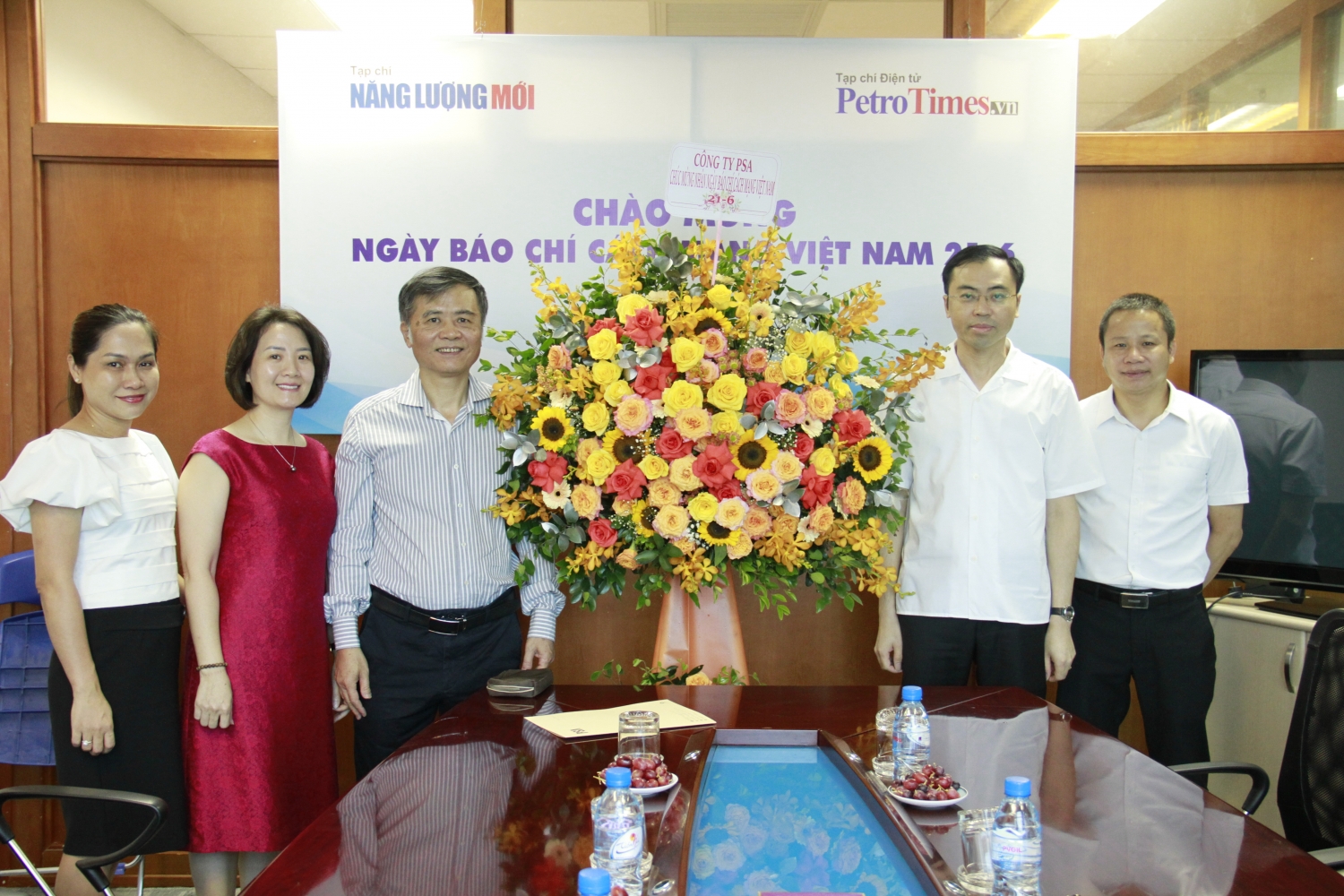 Lời cảm ơn của Tạp chí Năng lượng Mới - PetroTimes Lời cảm ơn của Tạp chí Năng lượng Mới - PetroTimes