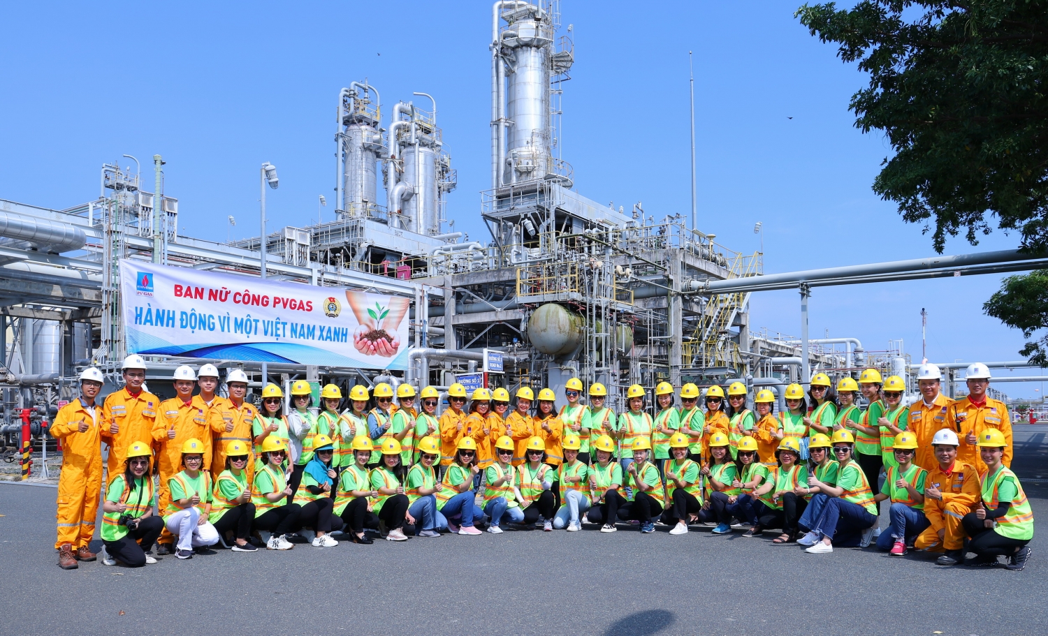 Cuộc gặp gỡ của nữ công Công đoàn PV GAS: Tinh thần nữ lao động bừng sáng và ngọt ngào Cuộc gặp gỡ của nữ công Công đoàn PV GAS: Tinh thần nữ lao động bừng sáng và ngọt ngào