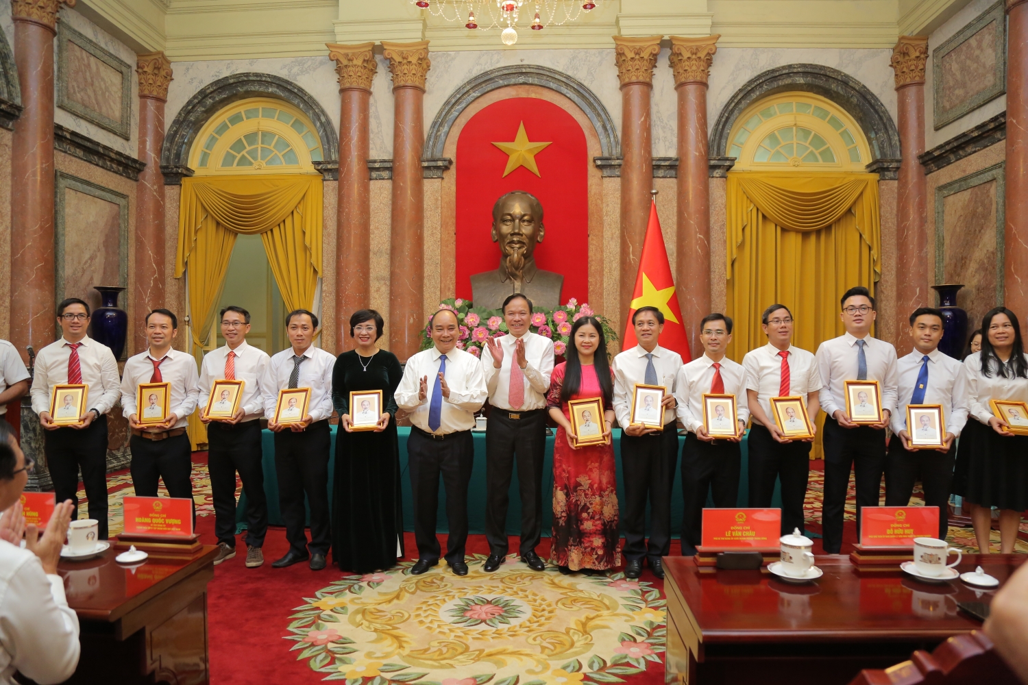 Chủ tịch nước Nguyễn Xuân Phúc: Ngành Dầu khí phải giữ vững bản lĩnh, tinh thần 