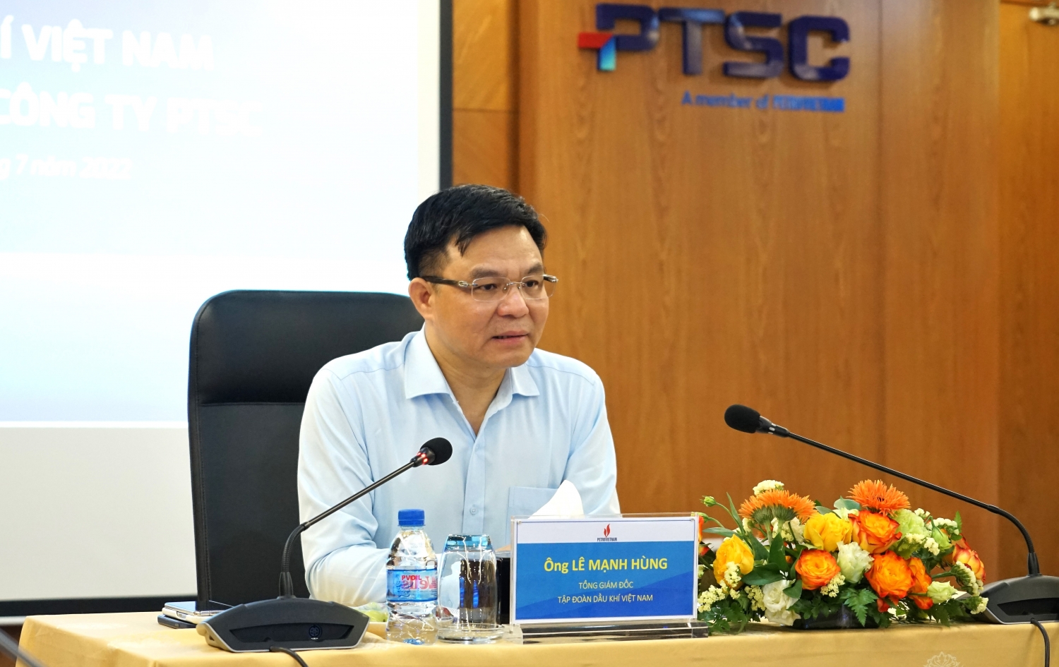 Tổng Giám đốc Petrovietnam Lê Mạnh Hùng làm việc với PTSC về kết quả sản xuất kinh doanh 6 tháng đầu năm 2022 Tổng Giám đốc Petrovietnam Lê Mạnh Hùng làm việc với PTSC về kết quả sản xuất kinh doanh 6 tháng đầu năm 2022