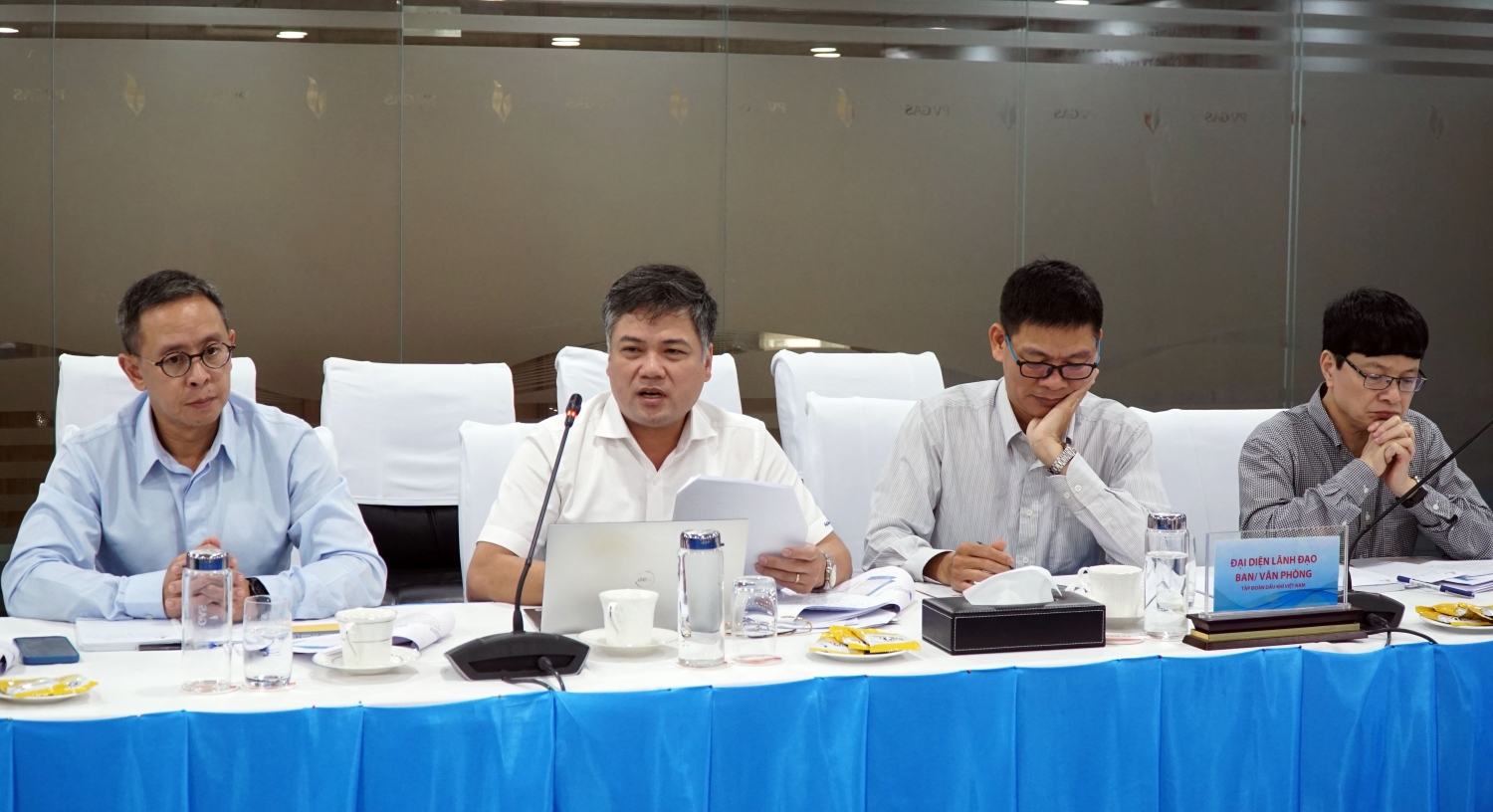 Lãnh đạo các Ban của Tập đoàn ý kiến Lãnh đạo các Ban của Tập đoàn ý kiến