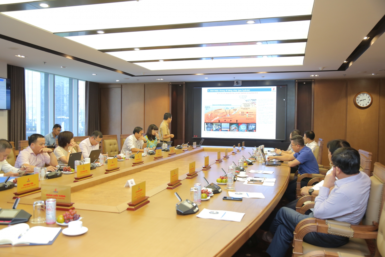 Petrovietnam nghiên cứu về triển vọng của gas hydrate trong quá trình chuyển dịch năng lượng Petrovietnam nghiên cứu về triển vọng của gas hydrate trong quá trình chuyển dịch năng lượng