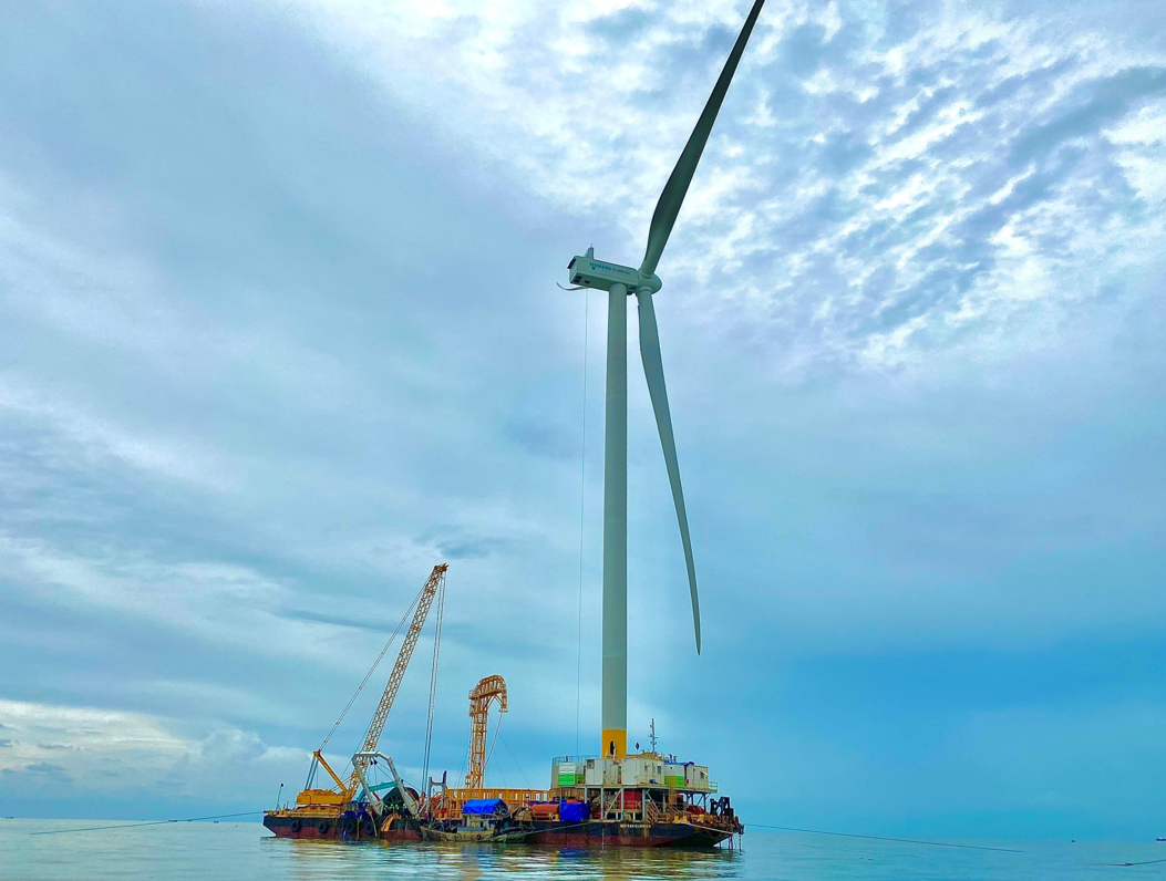 Petrovietnam gắn liền với sự phát triển của đất nước Petrovietnam gắn liền với sự phát triển của đất nước