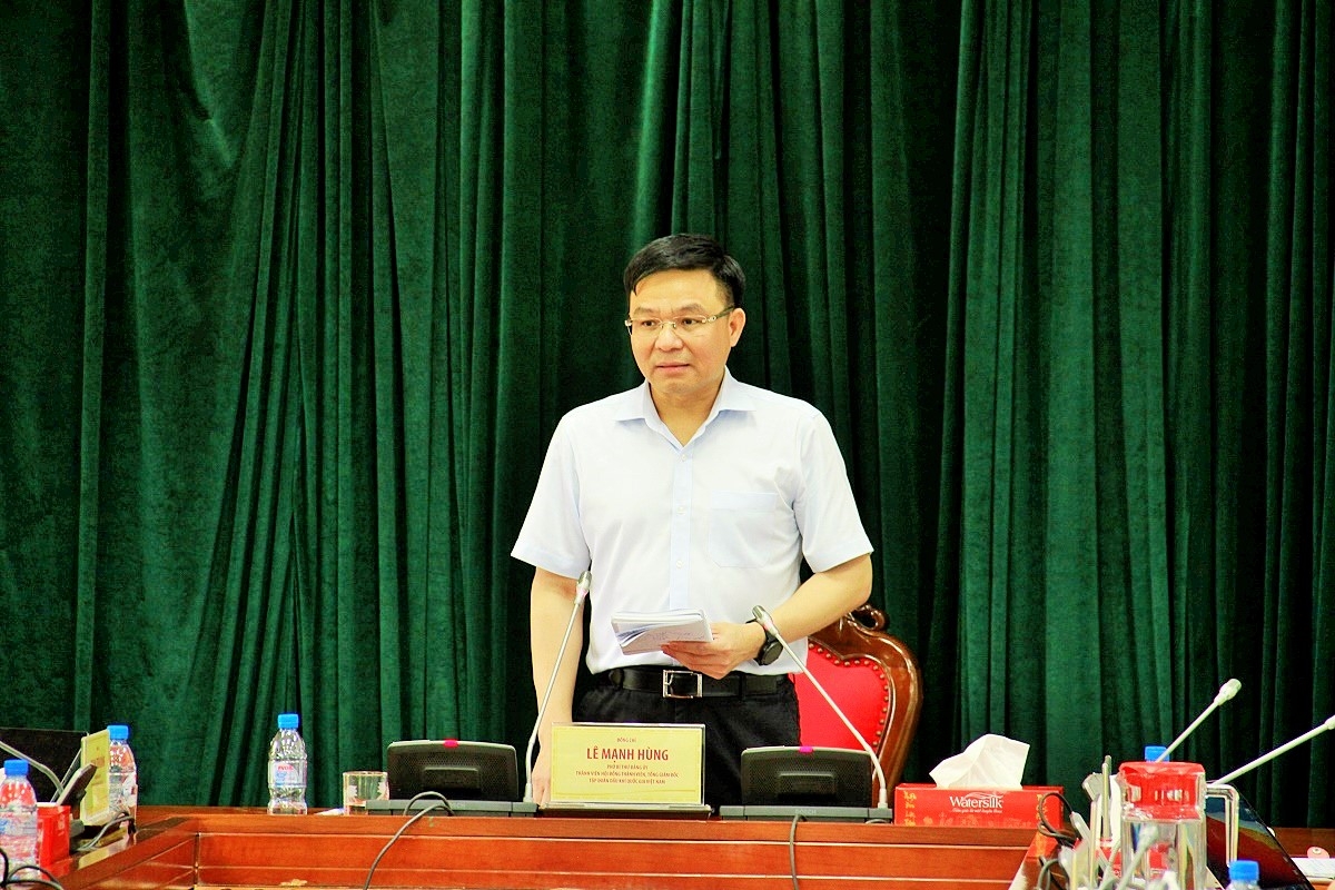 Dự án NMNĐ Thái Bình 2 còn nhiều khó khăn nhưng Petrovietnam sẽ nỗ lực cao nhất để hoàn thành dự án đúng cam kết Dự án NMNĐ Thái Bình 2 còn nhiều khó khăn nhưng Petrovietnam sẽ nỗ lực cao nhất để hoàn thành dự án đúng cam kết