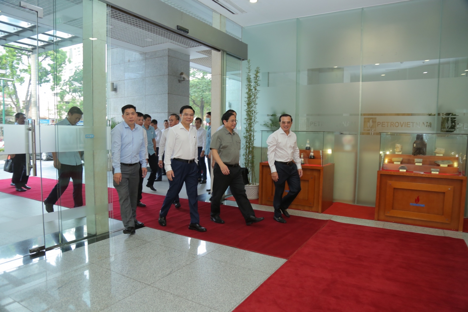 Thủ tướng Chính phủ Phạm Minh Chính làm việc với Petrovietnam Thủ tướng Chính phủ Phạm Minh Chính làm việc với Petrovietnam