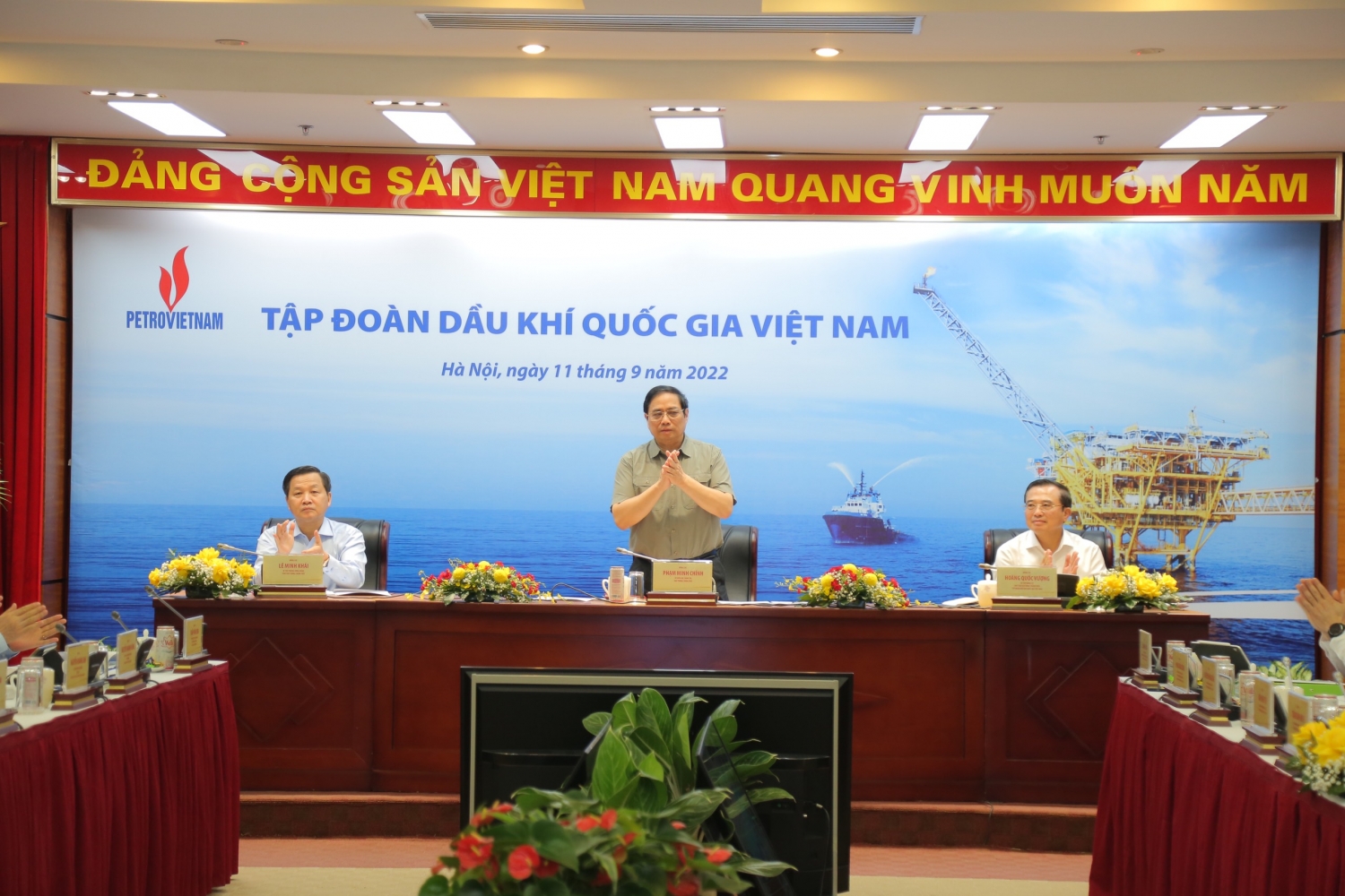 Thủ tướng Chính phủ Phạm Minh Chính làm việc với Petrovietnam Thủ tướng Chính phủ Phạm Minh Chính làm việc với Petrovietnam