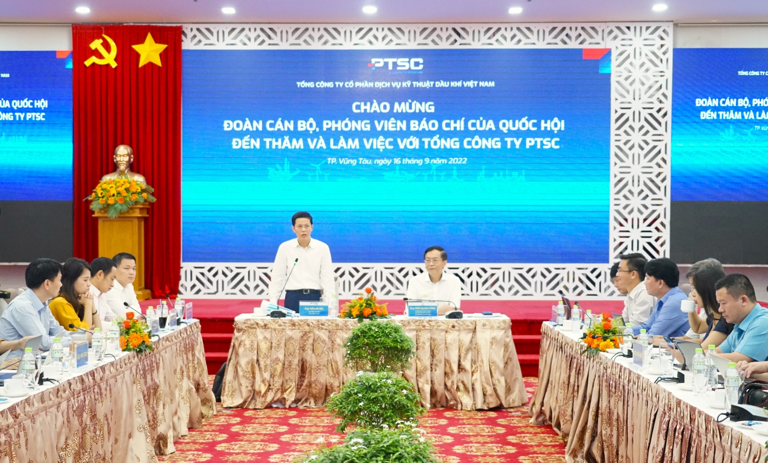 PTSC sẵn sàng tham gia sâu trong lĩnh vực năng lượng tái tạo ngoài khơi: Khát vọng tự lực, tự cường PTSC sẵn sàng tham gia sâu trong lĩnh vực năng lượng tái tạo ngoài khơi: Khát vọng tự lực, tự cường
