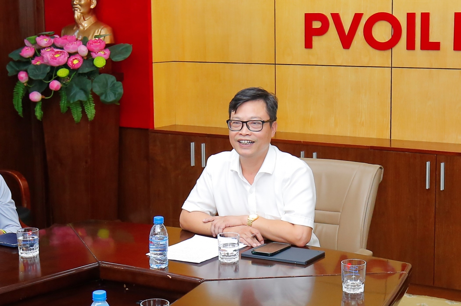 Đồng chí Trịnh Đức Hải – Đại sứ, Phó Chủ nhiệm Ủy ban Biên giới Quốc gia nói chuyện chuyên đề thời sự thế giới Đồng chí Trịnh Đức Hải – Đại sứ, Phó Chủ nhiệm Ủy ban Biên giới Quốc gia nói chuyện chuyên đề thời sự thế giới