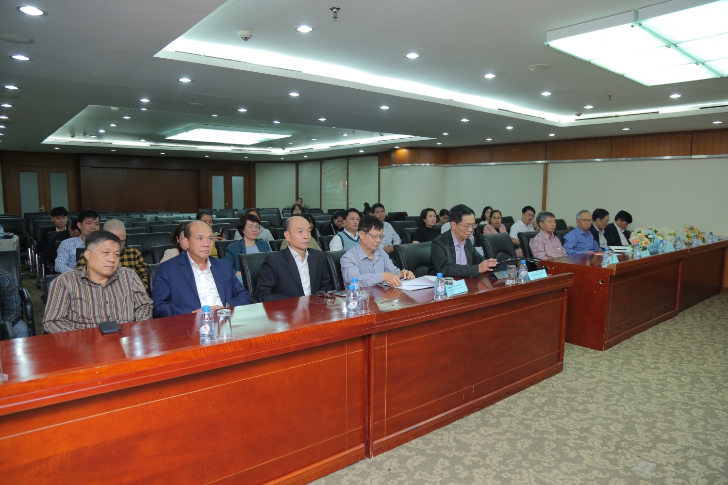 Tạp chí Năng lượng Mới/PetroTimes ra mắt Hội đồng cố vấn Tạp chí Năng lượng Mới/PetroTimes ra mắt Hội đồng cố vấn