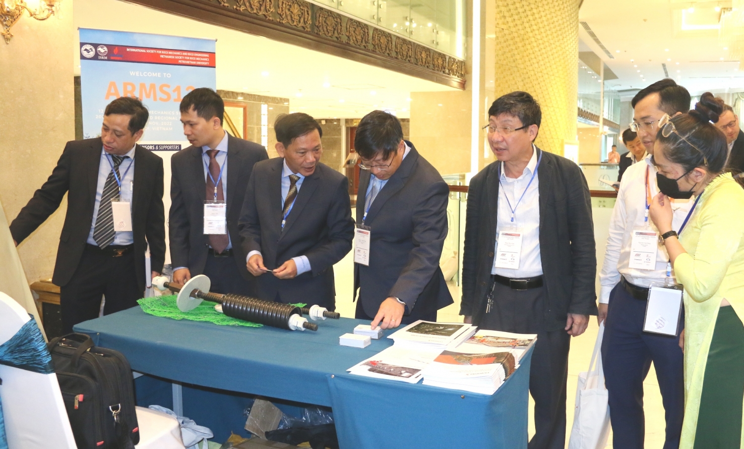 PVU đồng tổ chức Hội nghị Khoa học toàn quốc “Cơ học đá và công trình – Những vấn đề đương đại” PVU đồng tổ chức Hội nghị Khoa học toàn quốc “Cơ học đá và công trình – Những vấn đề đương đại”