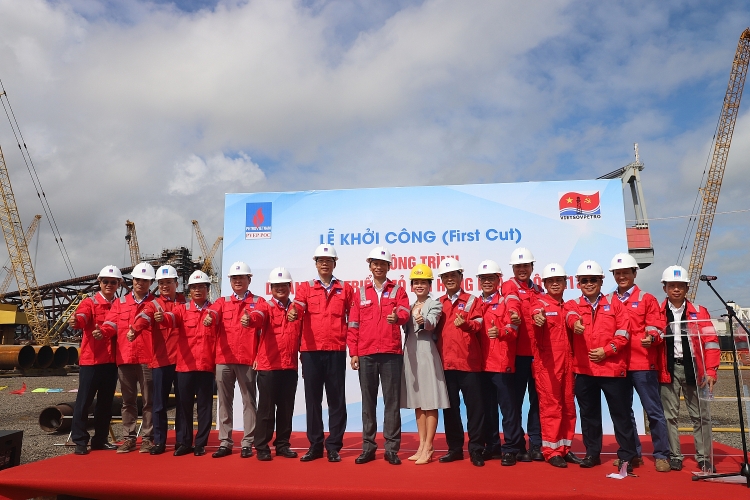 Lễ khởi công công trình dự án phát triển mỏ Đại Hùng Pha 3 Khởi công công trình Dự án phát triển mỏ Đại Hùng Pha 3, Lô 05.1a