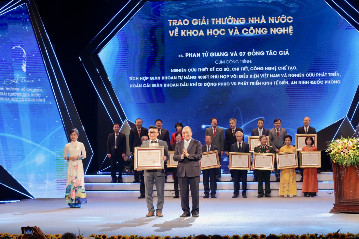 undefined Vinh danh những công trình mang trí tuệ, bản lĩnh của người Dầu khí