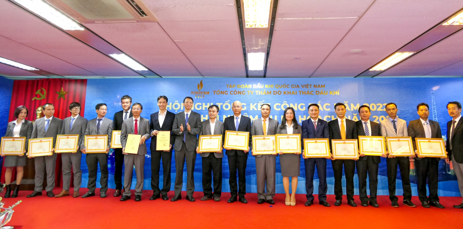 Tiếp nối thành công, PVEP phấn đấu hoàn thành vượt mức các chỉ tiêu trong năm 2023 Tiếp nối thành công, PVEP phấn đấu hoàn thành vượt mức các chỉ tiêu trong năm 2023