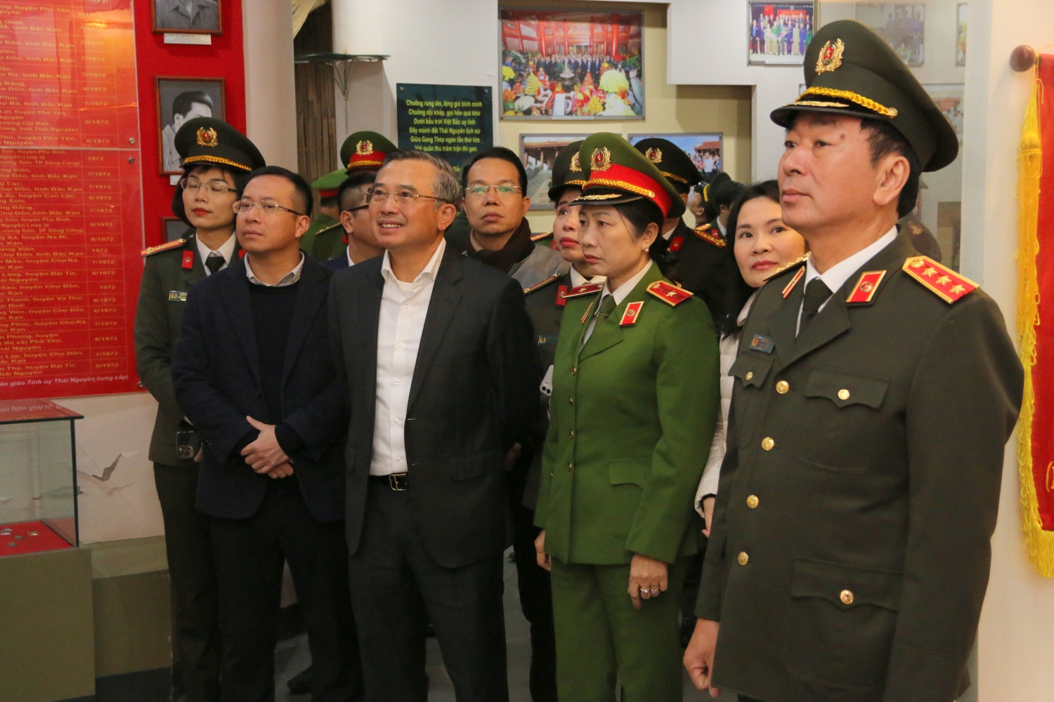 Lãnh đạo Bộ Công an và Petrovietnam thăm, làm việc tại tỉnh Thái Nguyên Lãnh đạo Bộ Công an và Petrovietnam thăm, làm việc tại tỉnh Thái Nguyên