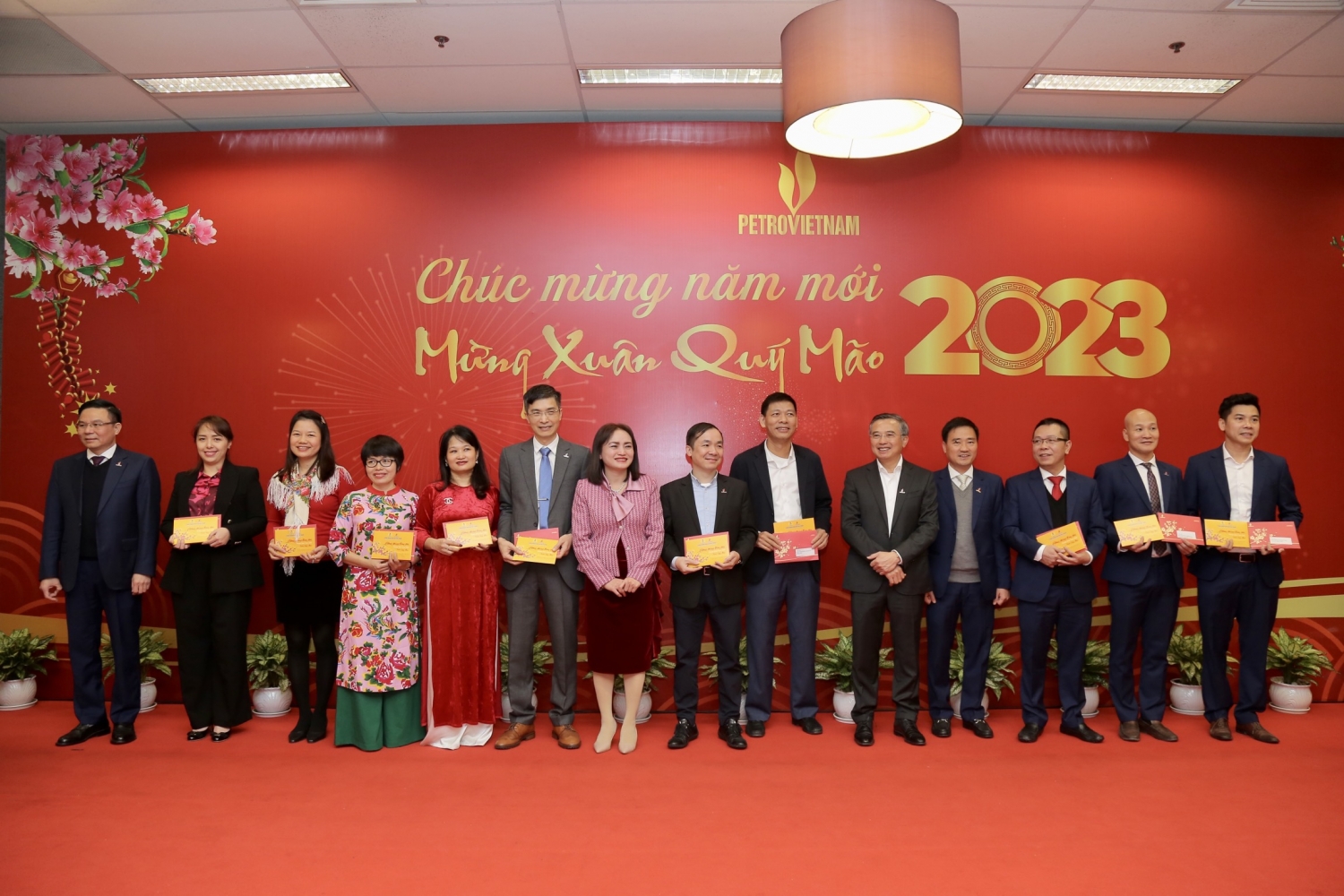 Petrovietnam gặp mặt đầu Xuân Quý Mão 2023 Petrovietnam gặp mặt đầu Xuân Quý Mão 2023