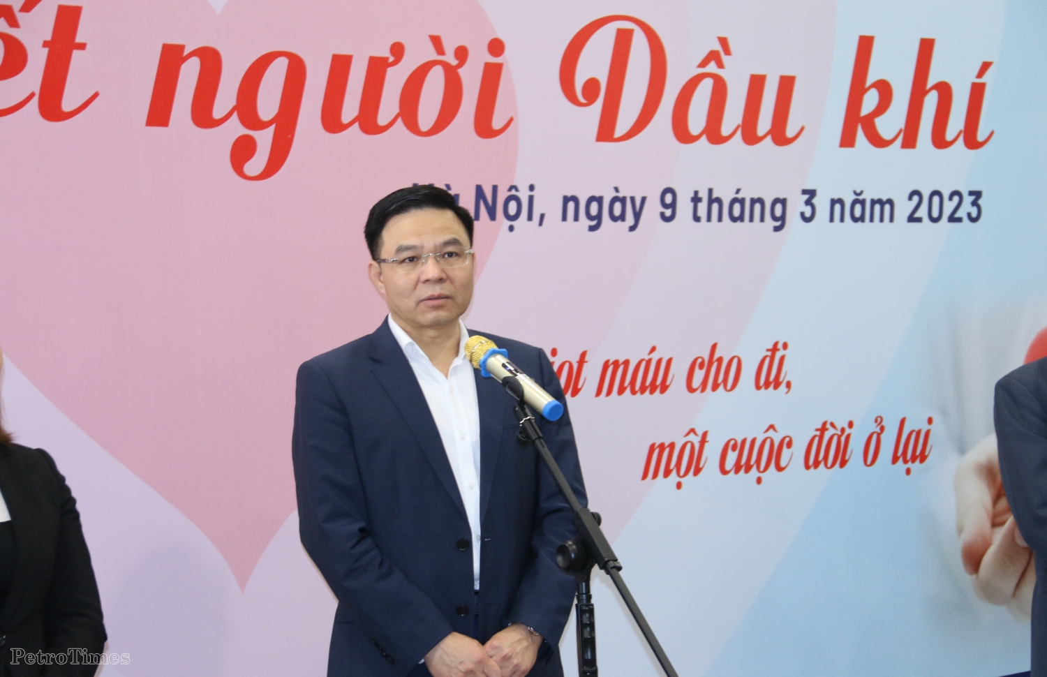 Petrovietnam tổ chức Ngày hội hiến máu “Nhiệt huyết người Dầu khí” năm 2023 Petrovietnam tổ chức Ngày hội hiến máu “Nhiệt huyết người Dầu khí” năm 2023