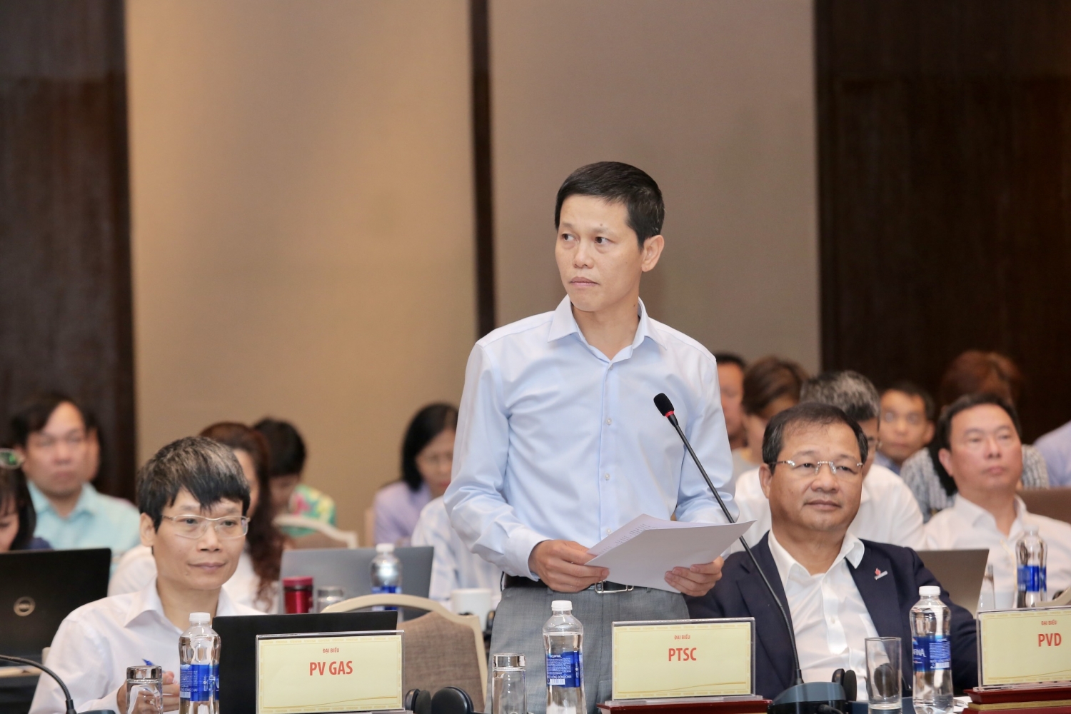 Bộ Công Thương và Petrovietnam tổ chức tọa đàm giới thiệu Luật Dầu khí năm 2022 đến các nhà thầu Dầu khí Bộ Công Thương và Petrovietnam tổ chức tọa đàm giới thiệu Luật Dầu khí năm 2022 đến các nhà thầu Dầu khí