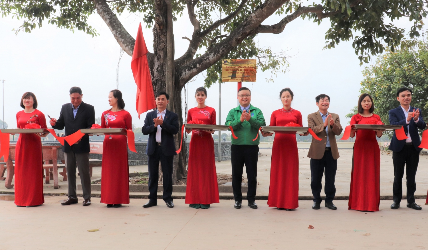 PVFCCo: Nghĩa tình, sẻ chia vì cộng đồng PVFCCo: Nghĩa tình, sẻ chia vì cộng đồng
